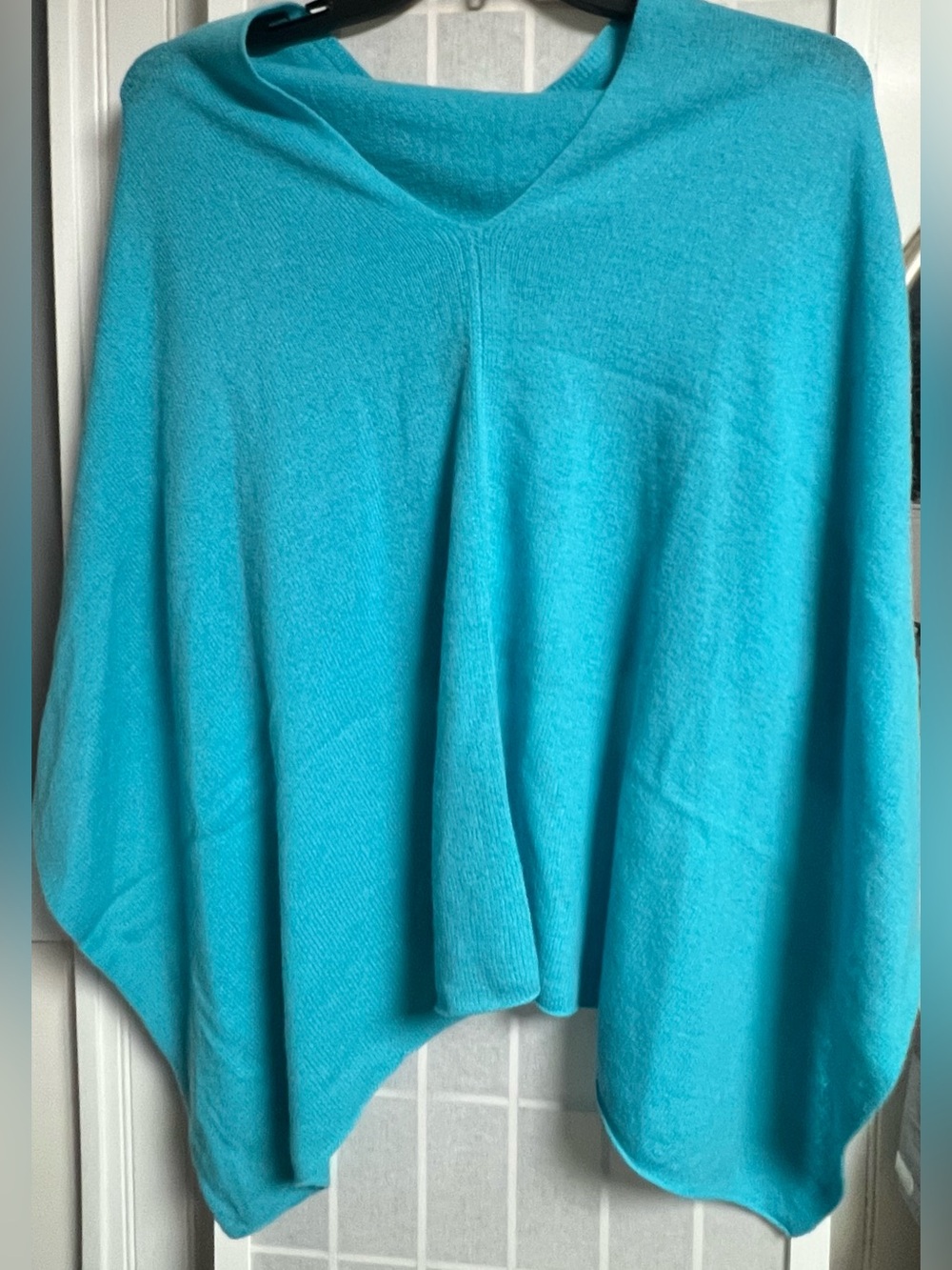 NWT Tina Stephens 100% Cashmere Ruana Wrap